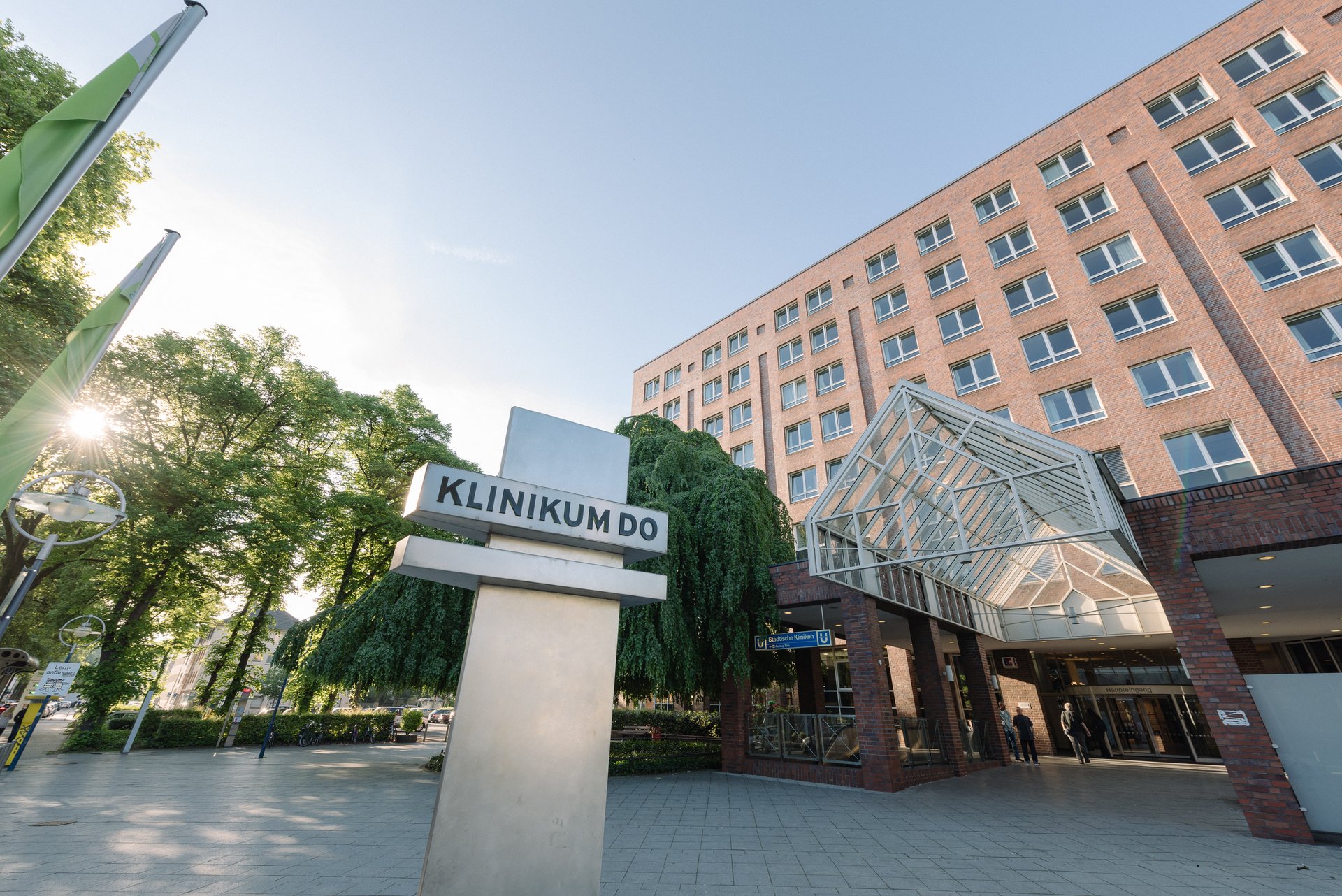 Übergabe des MRE-Qualitätssiegels an die Krankenhäuser Dortmund