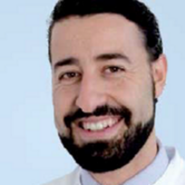 Priv.-Doz. Dr. med. Dariusch Arbab