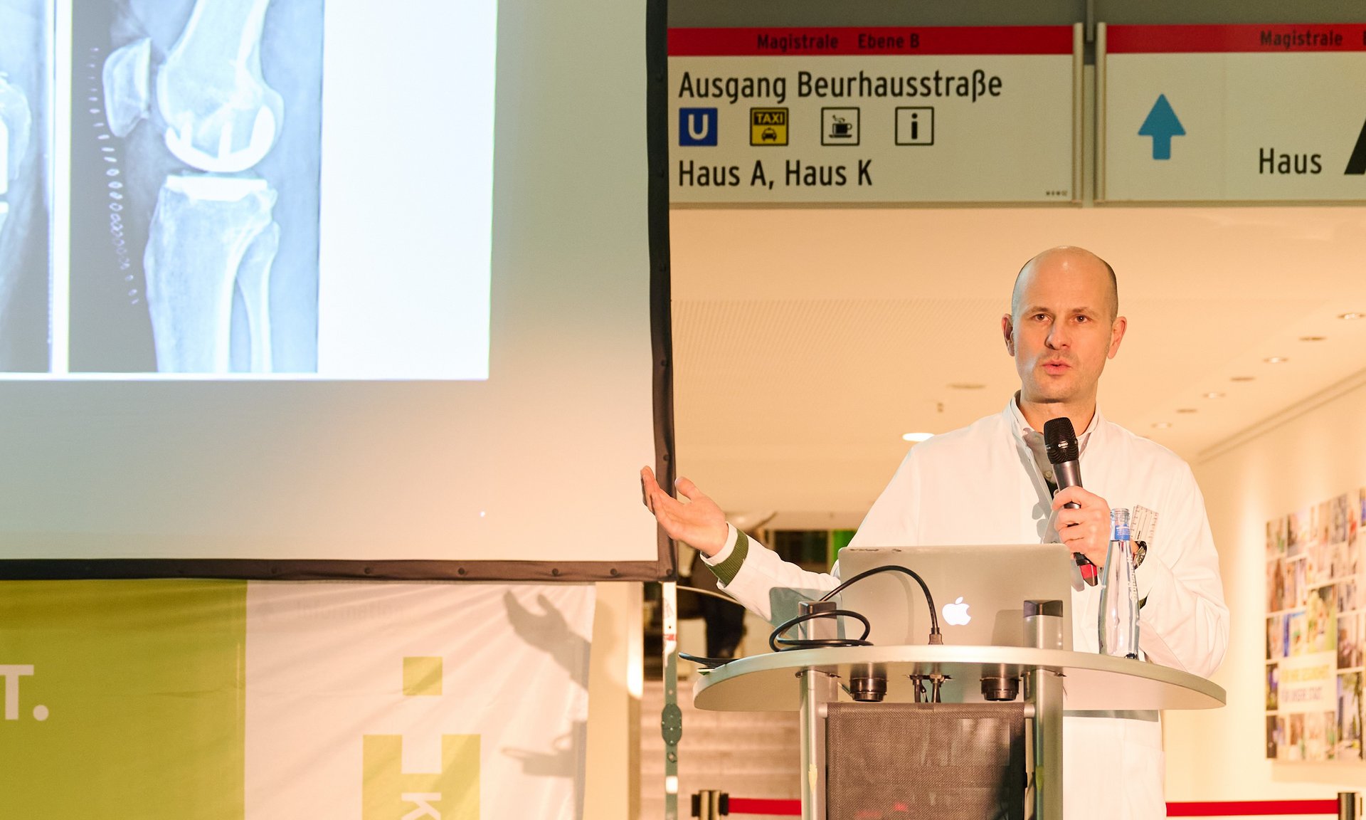 Prof. Dr. Christian Lüring sprach über Gelenkersatz.