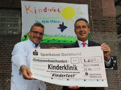 Das Kinderfest kann kommen: Sparkasse Dortmund spendet 1.200 Euro an das Klinikum