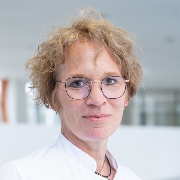 Dr. med. Sonja Isenrath