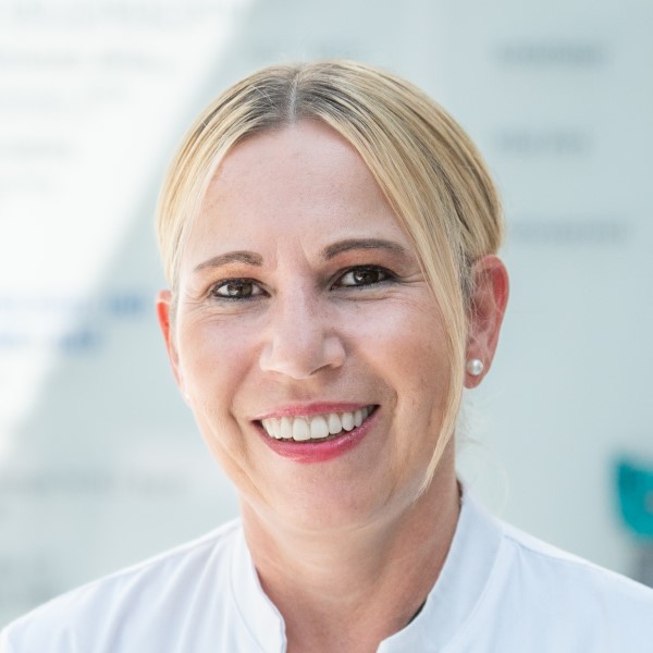Dr. med. Angelika Rasch