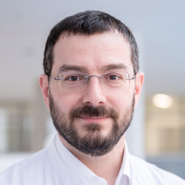 Dr. med. Sezayi Yilmaz