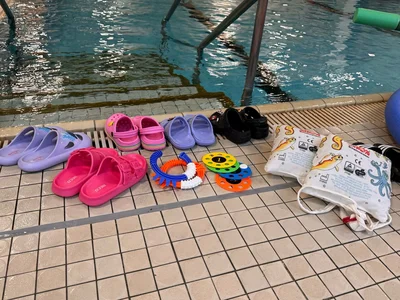 Schwimmkurs für kleine Herzpatientinnen und -patienten
